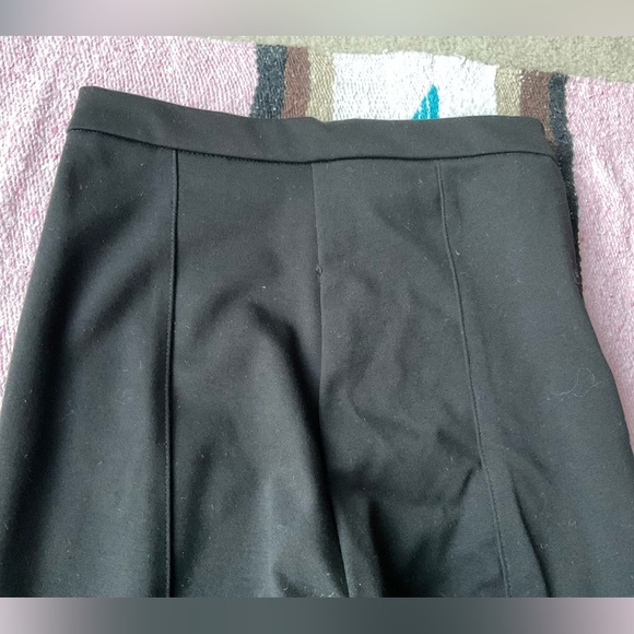 H&M stretch stirrup pants with words - Picture 12 of 13